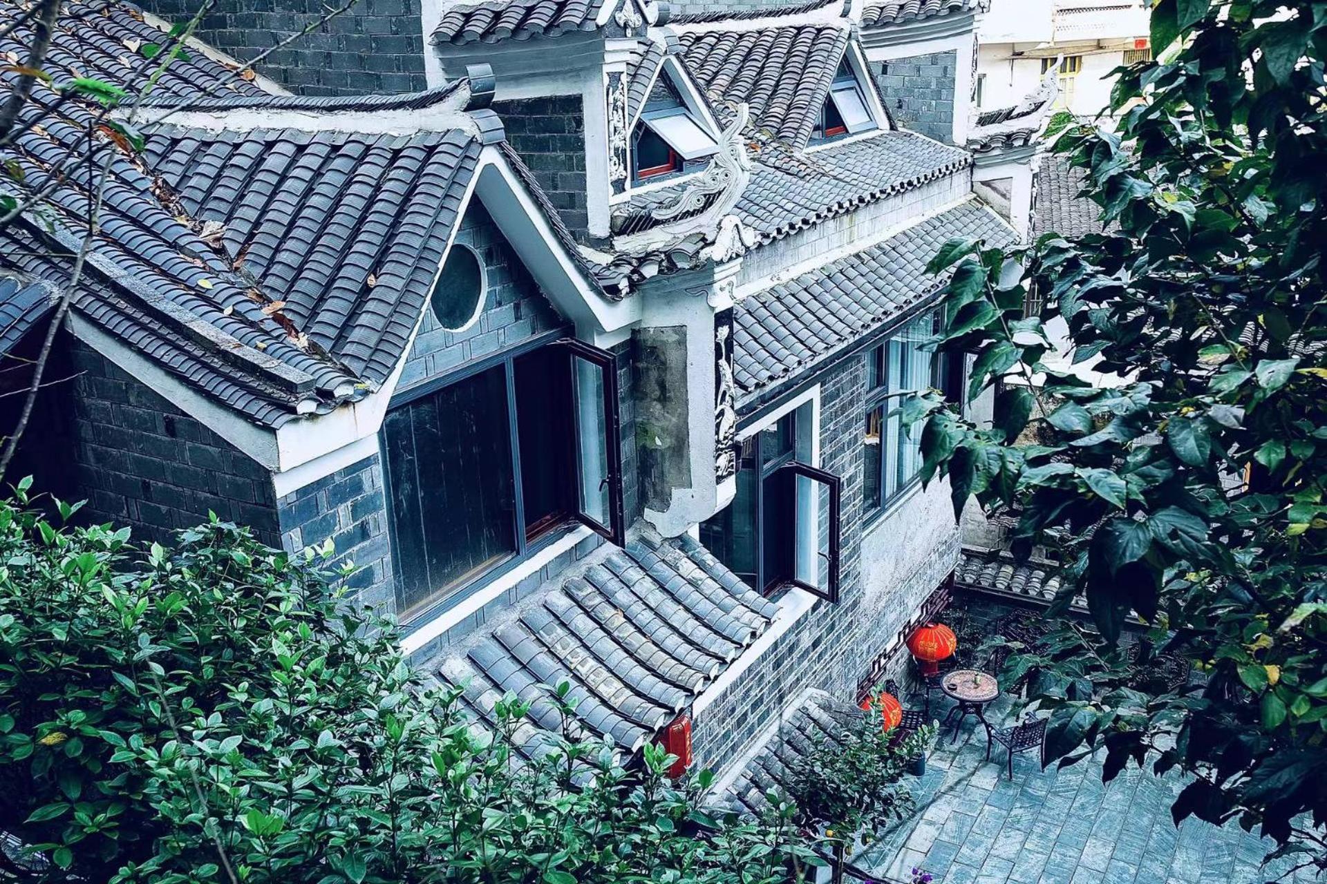 Dream In Fenghuang Apartment Bagian luar foto
